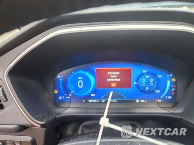 Zdjęcie 9 z 13 samochodu: 2020 FORD ESCAPE SE SPORT VIN:1FMCU0BZ4LUB93047 - miniatura