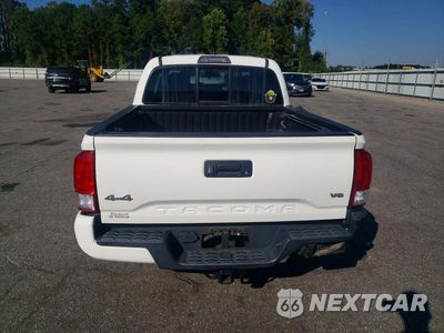 Zdjęcie 6 z 12 samochodu: 2017 TOYOTA TACOMA SR V6 VIN:3TMCZ5AN7HM086636 - miniatura
