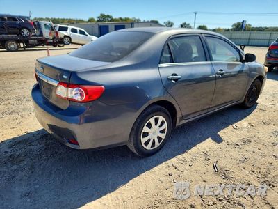 Trzecie zdjęcie samochodu z tyłu: 2011 TOYOTA COROLLA LE VIN:2T1BU4EE4BC546219 - miniatura
