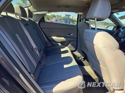 Zdjęcie 10 z 12 samochodu: 2021 HYUNDAI ELANTRA SEL VIN:5NPLN4AG8MH042281 - miniatura