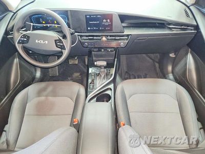 Zdjęcie 8 z 13 samochodu: 2025 KIA NIRO LX VIN:KNDCP3LEXS5308011 - miniatura