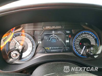 Zdjęcie 9 z 12 samochodu: 2022 RAM 1500 LIMITED VIN:1C6RREHT6NN329361 - miniatura