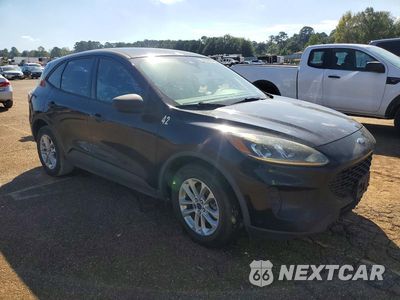 Czwarte zdjęcie samochodu z boku: 2020 FORD ESCAPE S VIN:1FMCU0F63LUA54835 - miniatura