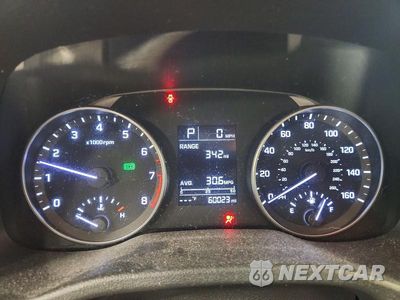 Zdjęcie 9 z 12 samochodu: 2017 HYUNDAI ELANTRA SE VIN:KMHD74LF7HU123413 - miniatura
