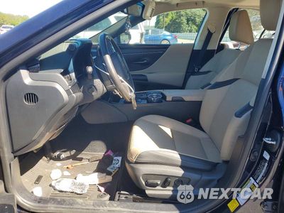 Zdjęcie 7 z 12 samochodu: 2021 LEXUS ES 300H VIN:58ADA1C15MU012785 - miniatura