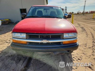 Piąte zdjęcie samochodu w środku: 2002 CHEVROLET S TRUCK S10 VIN:1GCDT19W128226588 - miniatura