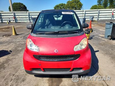 Piąte zdjęcie samochodu w środku: 2010 SMART FORTWO PASSION VIN:WMEEK3BA5AK380953 - miniatura