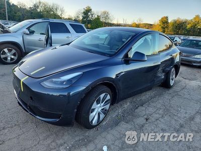2024 TESLA MODEL Y 7SAYGDED8RF097323 - główne zdjęcie licytacji z USA - miniatura