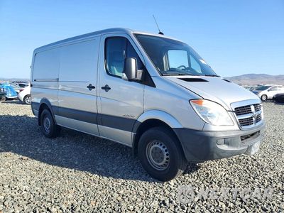 Czwarte zdjęcie samochodu z boku: 2008 DODGE SPRINTER 2500 DELIVERY VAN VIN:WD0PE745285332283 - miniatura
