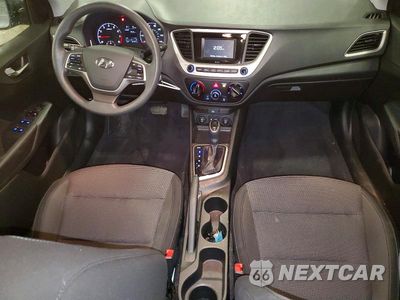 Zdjęcie 8 z 12 samochodu: 2020 HYUNDAI ACCENT SE VIN:3KPC24A61LE113548 - miniatura