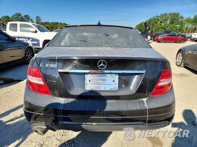 Zdjęcie 6 z 12 samochodu: 2014 MERCEDES-BENZ C 250 VIN:WDDGF4HBXEA953140 - miniatura