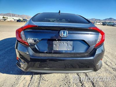Zdjęcie 6 z 13 samochodu: 2018 HONDA CIVIC EX VIN:19XFC2F71JE012054 - miniatura