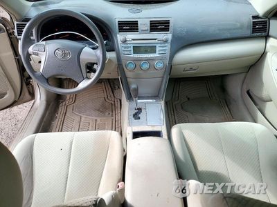 Zdjęcie 8 z 12 samochodu: 2009 TOYOTA CAMRY BASE VIN:4T1BE46K59U813796 - miniatura