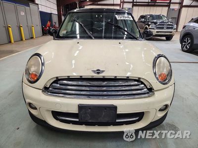 Piąte zdjęcie samochodu w środku: 2011 MINI COOPER VIN:WMWSU3C5XBT091752 - miniatura