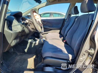 Zdjęcie 7 z 12 samochodu: 2011 HONDA FIT VIN:JHMGE8H38BS008222 - miniatura