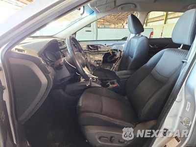 Zdjęcie 7 z 13 samochodu: 2018 NISSAN ROGUE SV VIN:KNMAT2MV9JP545491 - miniatura