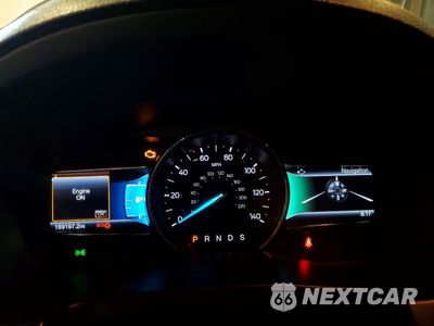 Zdjęcie 9 z 13 samochodu: 2016 FORD EXPLORER LIMITED VIN:1FM5K8F8XGGB16444 - miniatura