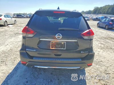 Zdjęcie 6 z 13 samochodu: 2017 NISSAN ROGUE SL VIN:5N1AT2MV9HC868808 - miniatura