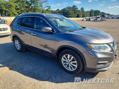 Czwarte zdjęcie samochodu z boku: 2019 NISSAN ROGUE HYBRID SV VIN:5N1ET2MT2KC714240 - miniatura