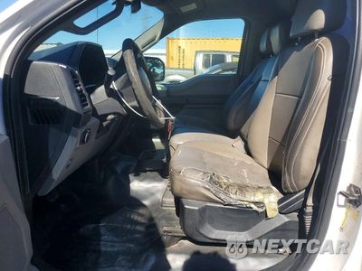 Zdjęcie 7 z 12 samochodu: 2016 FORD F150 VIN:1FTMF1C83GKG01361 - miniatura
