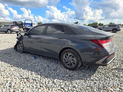 Drugie zdjęcie samochodu z przodu: 2024 HYUNDAI ELANTRA SEL VIN:KMHLM4DG2RU757774 - miniatura