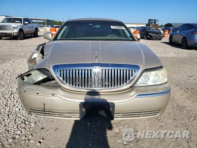 Piąte zdjęcie samochodu w środku: 2007 LINCOLN TOWN CAR SIGNATURE VIN:1LNHM81V07Y606888 - miniatura