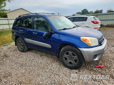 Czwarte zdjęcie samochodu z boku: 2005 TOYOTA RAV4 BASE VIN:JTEHD20V150061732 - miniatura