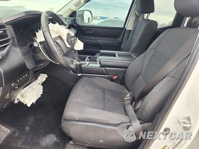 Zdjęcie 7 z 12 samochodu: 2022 TOYOTA TUNDRA SR VIN:5TFKB5AA1NX019419 - miniatura