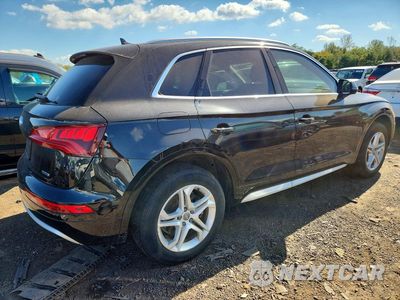 Trzecie zdjęcie samochodu z tyłu: 2019 AUDI Q5 PREMIUM VIN:WA1ANAFY4K2106087 - miniatura