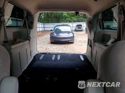 Zdjęcie 10 z 13 samochodu: 2012 DODGE GRAND CARAVAN SXT VIN:2C4RDGCG9CR125750 - miniatura