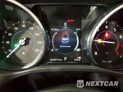 Zdjęcie 9 z 12 samochodu: 2018 JAGUAR F-PACE PREMIUM VIN:SADCJ2FXXJA258083 - miniatura