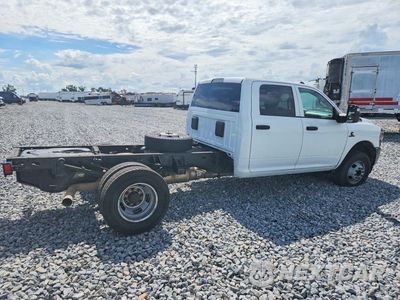 Trzecie zdjęcie samochodu z tyłu: 2023 RAM 3500 VIN:3C7WRSCL5PG597673 - miniatura
