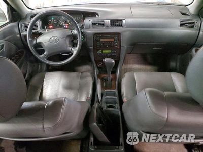 Zdjęcie 8 z 12 samochodu: 2001 TOYOTA CAMRY XLE V6 VIN:JT2BF28K210321444 - miniatura