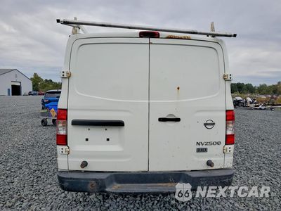 Zdjęcie 6 z 13 samochodu: 2016 NISSAN NV2500 DELIVERY VAN VIN:1N6BF0KY9GN813048 - miniatura