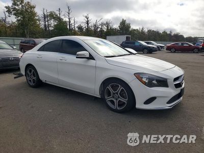 Czwarte zdjęcie samochodu z boku: 2019 MERCEDES-BENZ CLA 250 VIN:WDDSJ4EB2KN741351 - miniatura