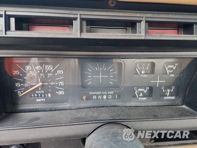 Zdjęcie 9 z 12 samochodu: 1985 FORD F150 VIN:1FTDF15N4FNA37848 - miniatura