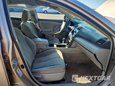 Zdjęcie 7 z 12 samochodu: 2008 TOYOTA CAMRY BASE VIN:4T1BE46KX8U215248 - miniatura