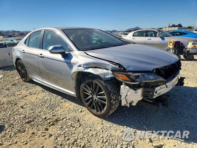 Czwarte zdjęcie samochodu z boku: 2021 TOYOTA CAMRY SE VIN:4T1T11AK3MU437436 - miniatura