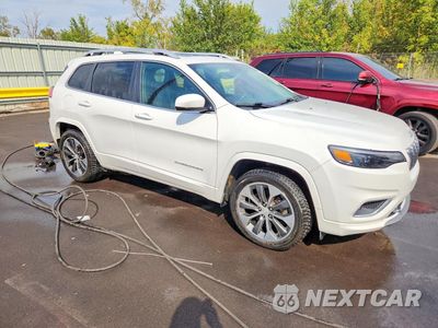 Czwarte zdjęcie samochodu z boku: 2019 JEEP CHEROKEE OVERLAND VIN:1C4PJMJN4KD229063 - miniatura