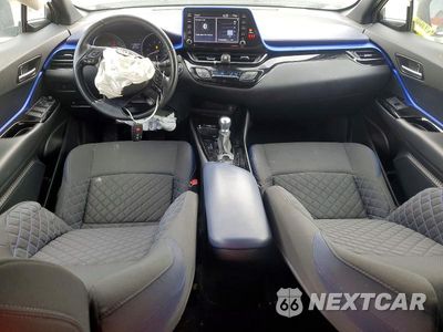 Zdjęcie 8 z 13 samochodu: 2021 TOYOTA C-HR XLE VIN:NMTKHMBX0MR127559 - miniatura