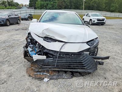 Piąte zdjęcie samochodu w środku: 2025 TOYOTA CAMRY LE VIN:4T1DAACKXSU033399 - miniatura