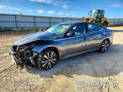 2019 NISSAN ALTIMA SR 1N4BL4CVXKC121804 - główne zdjęcie licytacji z USA - miniatura