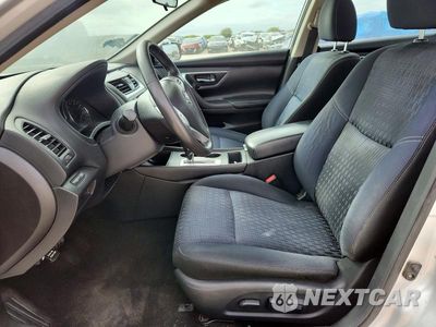 Zdjęcie 7 z 13 samochodu: 2017 NISSAN ALTIMA 2.5 SV VIN:1N4AL3AP1HC120382 - miniatura
