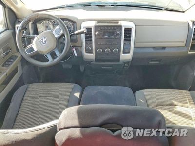 Zdjęcie 8 z 12 samochodu: 2010 DODGE RAM 2500 VIN:3D7UT2CL6AG113299 - miniatura