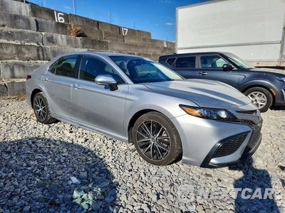 Czwarte zdjęcie samochodu z boku: 2023 TOYOTA CAMRY SE VIN:4T1G11AK5PU148418 - miniatura