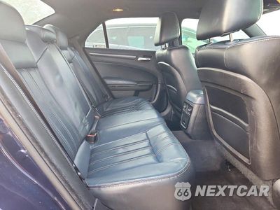 Zdjęcie 10 z 13 samochodu: 2015 CHRYSLER 300 S VIN:2C3CCABG8FH756771 - miniatura