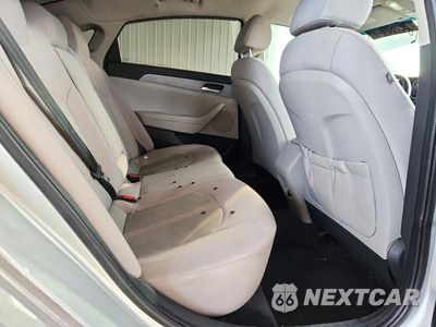 Zdjęcie 10 z 12 samochodu: 2018 HYUNDAI SONATA SE VIN:5NPE24AF2JH720513 - miniatura
