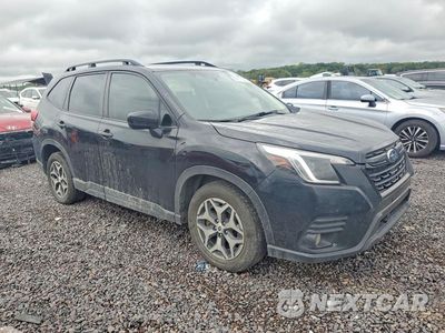 Czwarte zdjęcie samochodu z boku: 2022 SUBARU FORESTER PREMIUM VIN:JF2SKAEC1NH504577 - miniatura