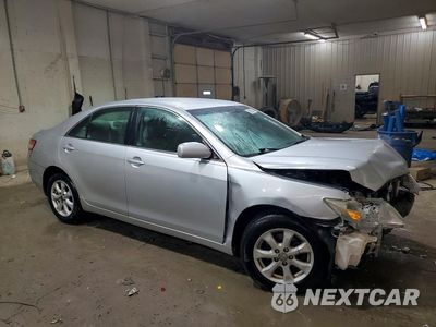 Czwarte zdjęcie samochodu z boku: 2010 TOYOTA CAMRY LE VIN:4T4BF3EK9AR085967 - miniatura