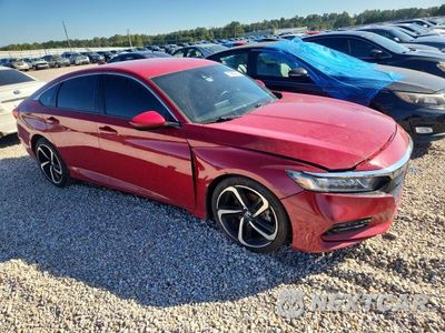 Czwarte zdjęcie samochodu z boku: 2018 HONDA ACCORD SPORT VIN:1HGCV1F32JA032936 - miniatura